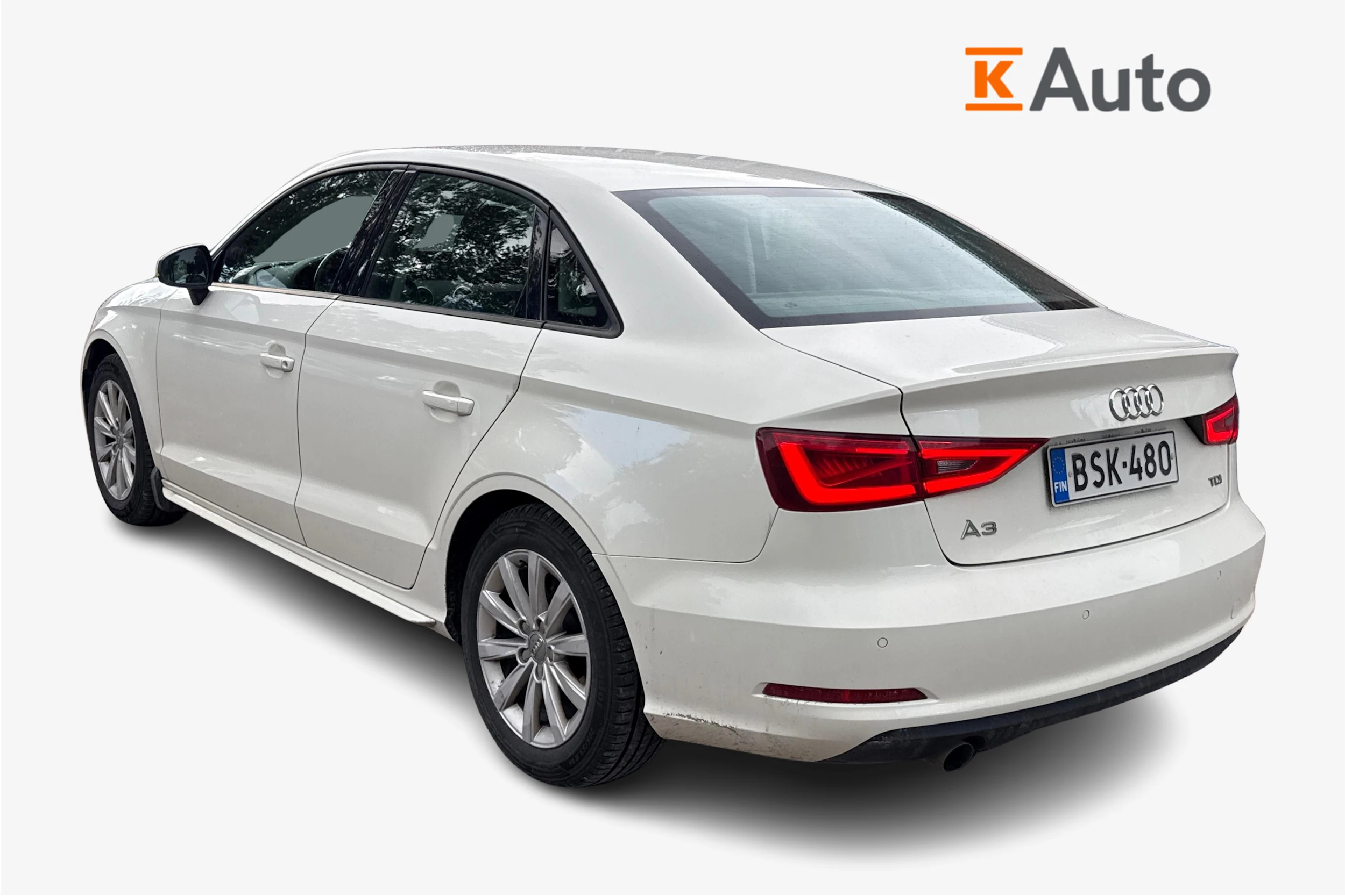 valkoinen Audi A3 2016 kuva 2.