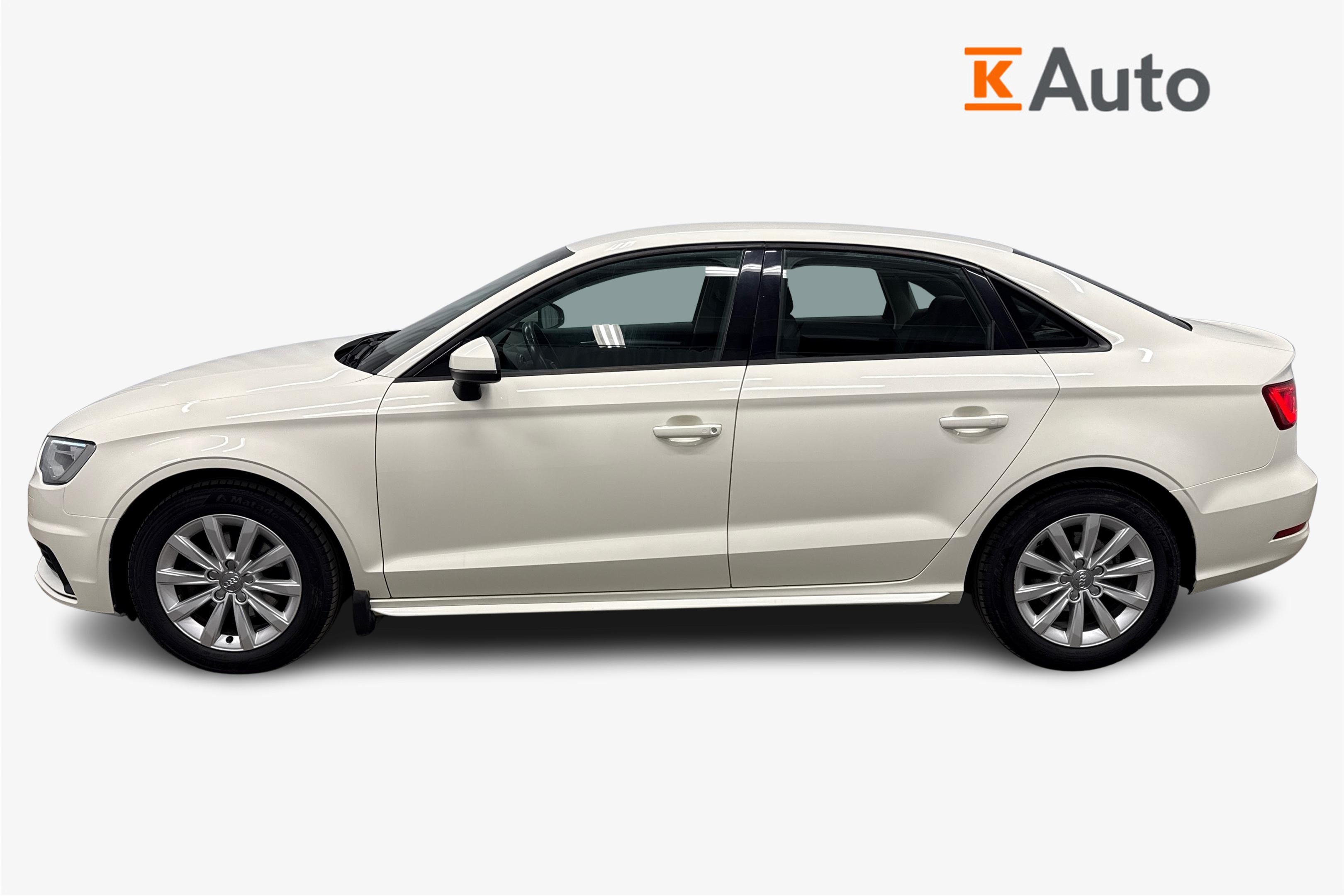Audi A3 Sedan Business 1,6 TDI 81 kW 2016, kuva 5/15