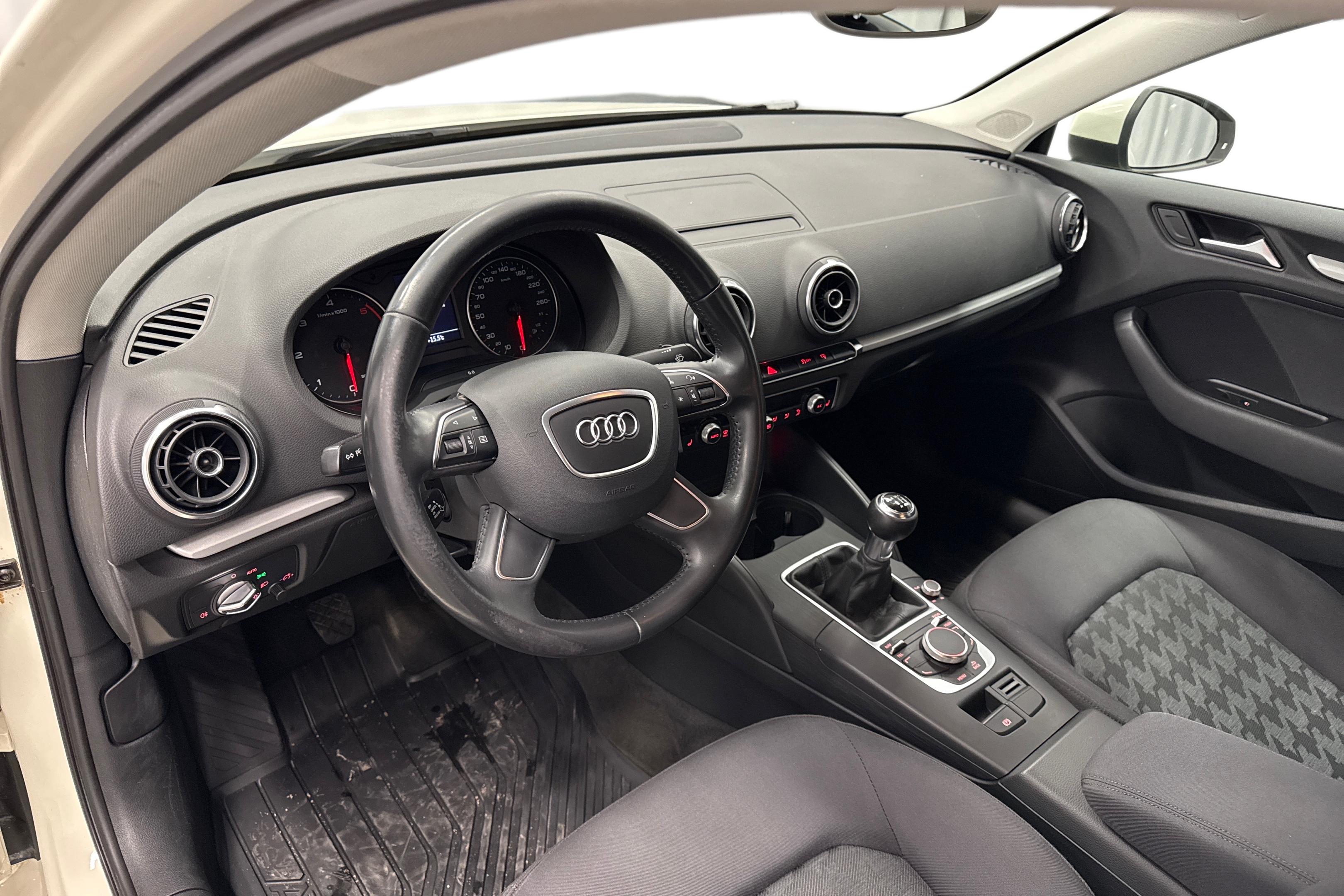 Audi A3 Sedan Business 1,6 TDI 81 kW 2016, kuva 6/15