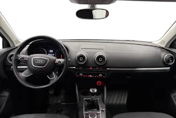 valkoinen Audi A3 2016 kuva 7.