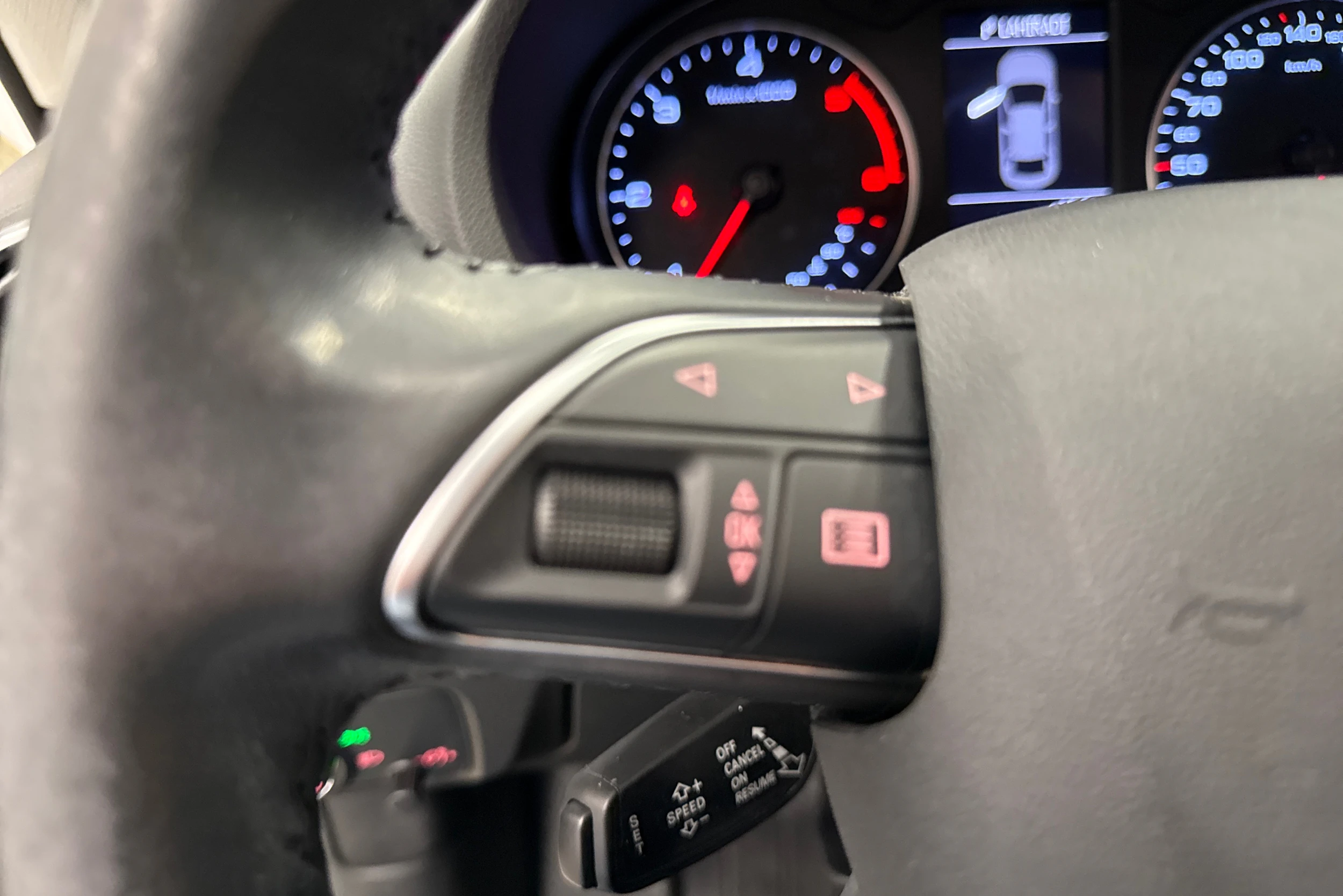 valkoinen Audi A3 2016 kuva 13.