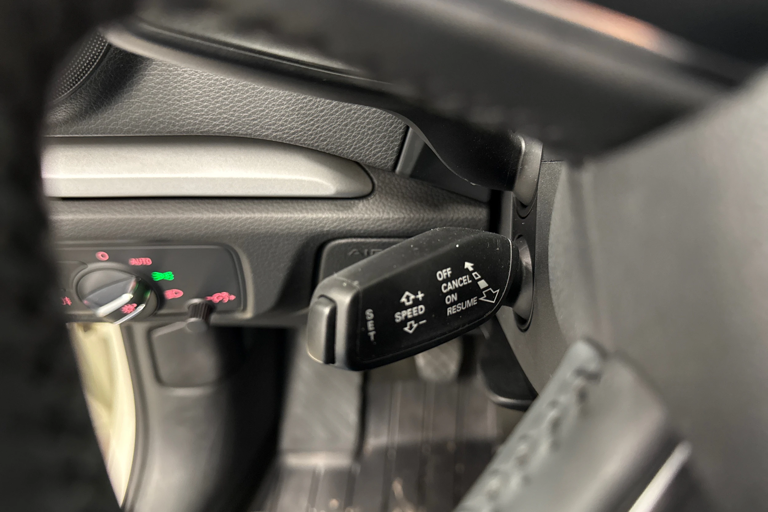 valkoinen Audi A3 2016 kuva 14.