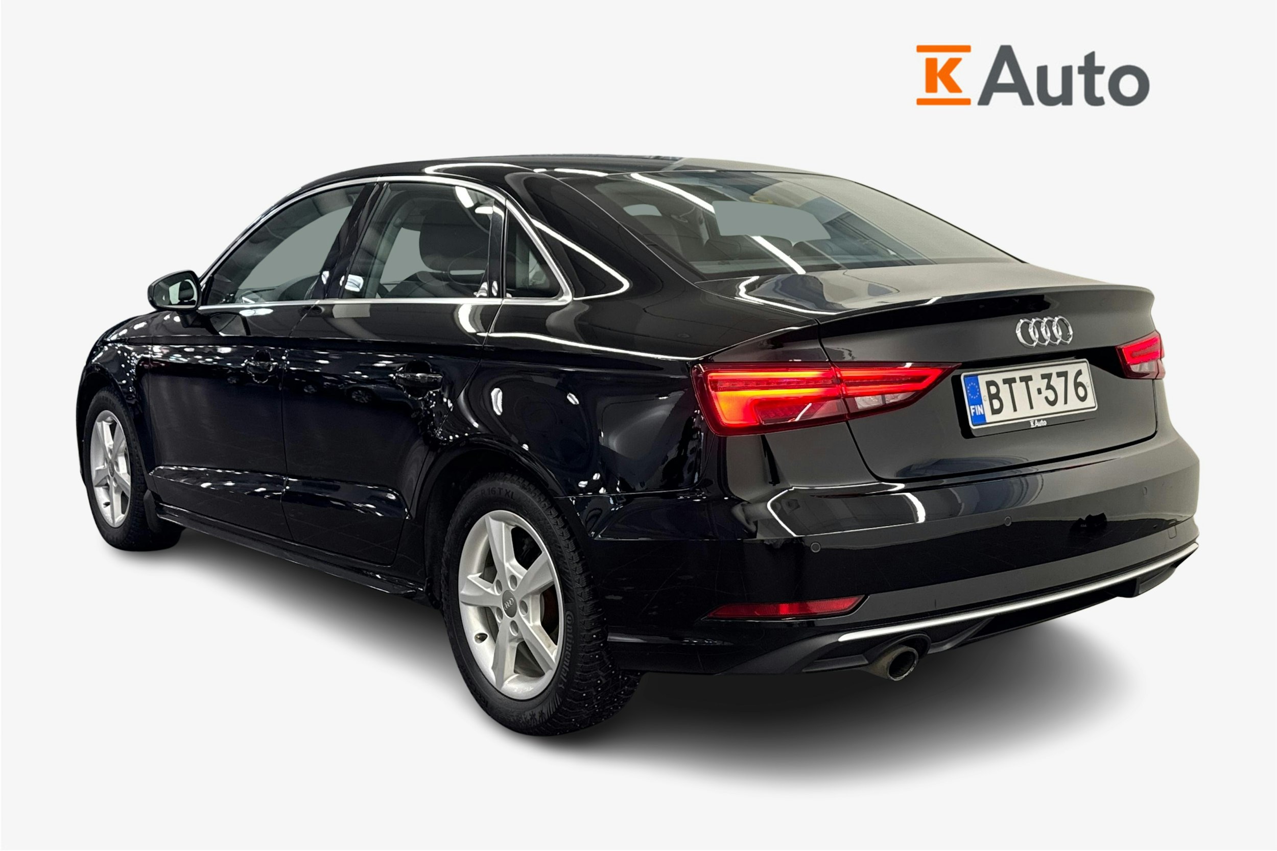 Musta Audi A3 2017 kuva 2.