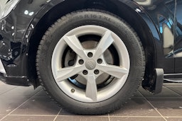 Musta Audi A3 2017 kuva 11.