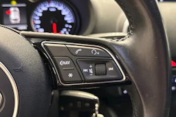 musta Audi A3 2017 kuva 19.