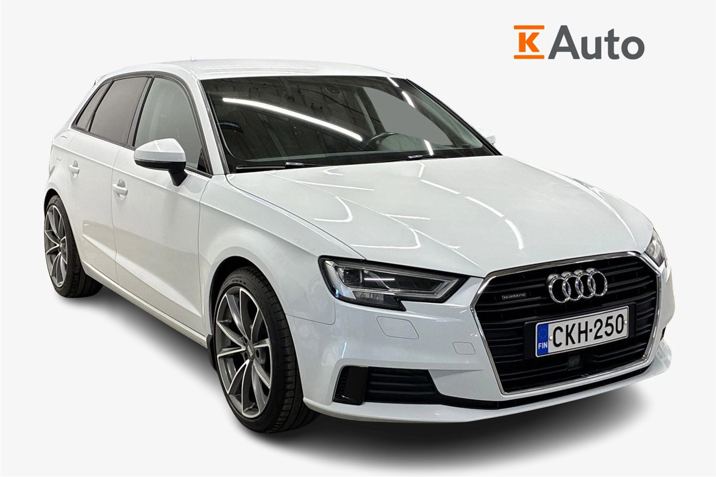 valkoinen Audi A3 2016 kuva 1.