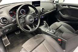 valkoinen Audi A3 2016 kuva 8.