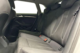 valkoinen Audi A3 2016 kuva 11.