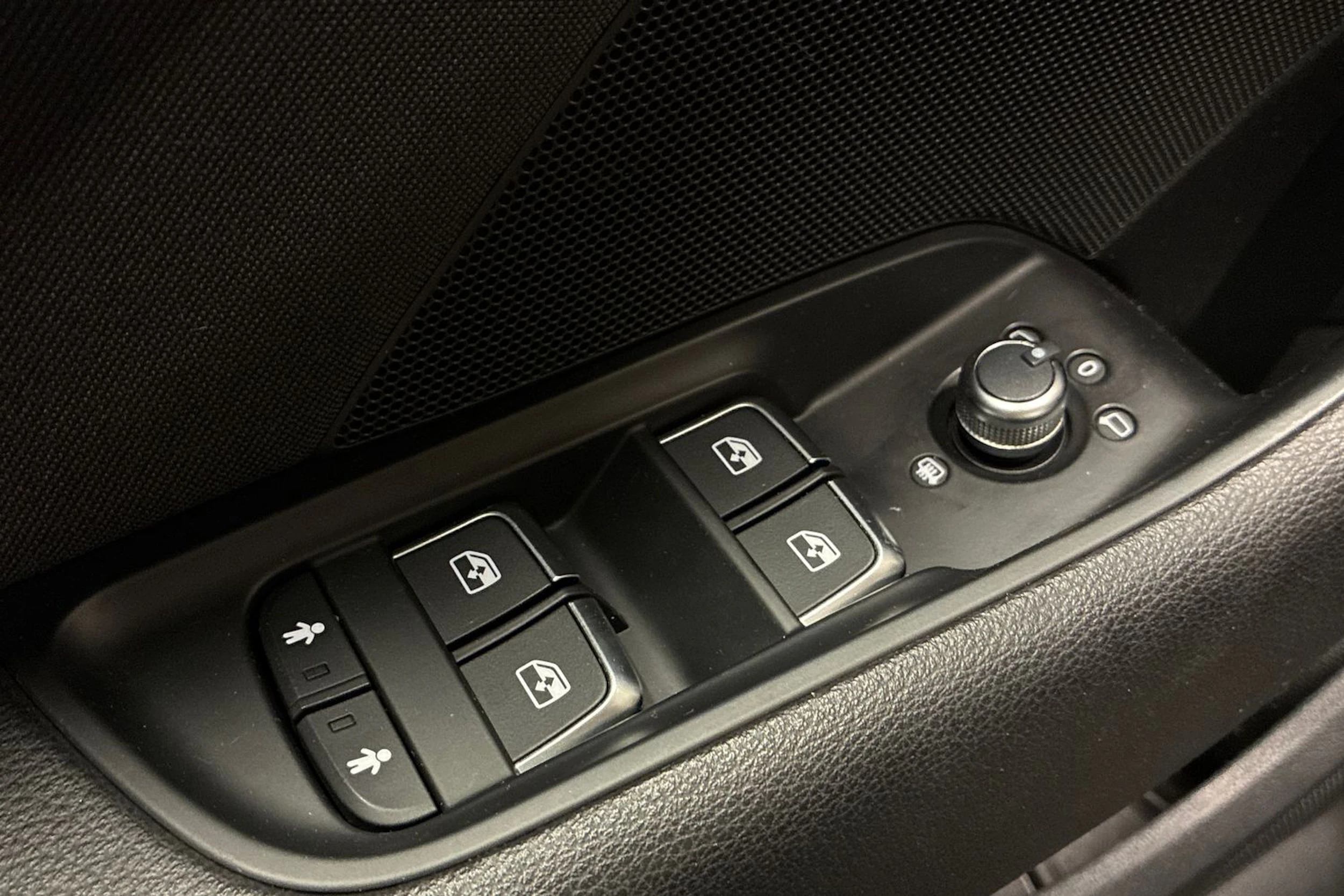 valkoinen Audi A3 2016 kuva 21.