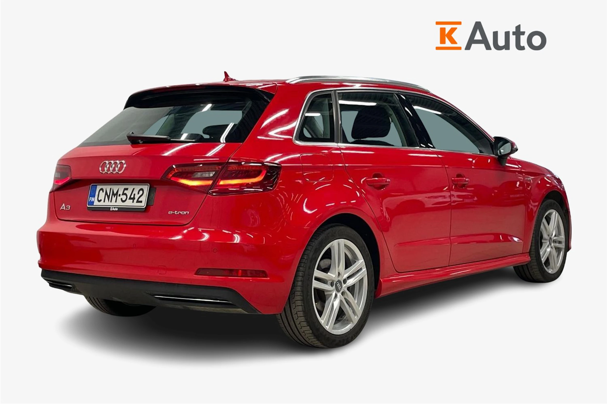 Punainen Audi A3 2016 kuva 2.