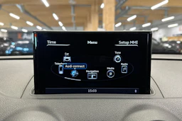 harmaa Audi A3 2016 kuva 17.