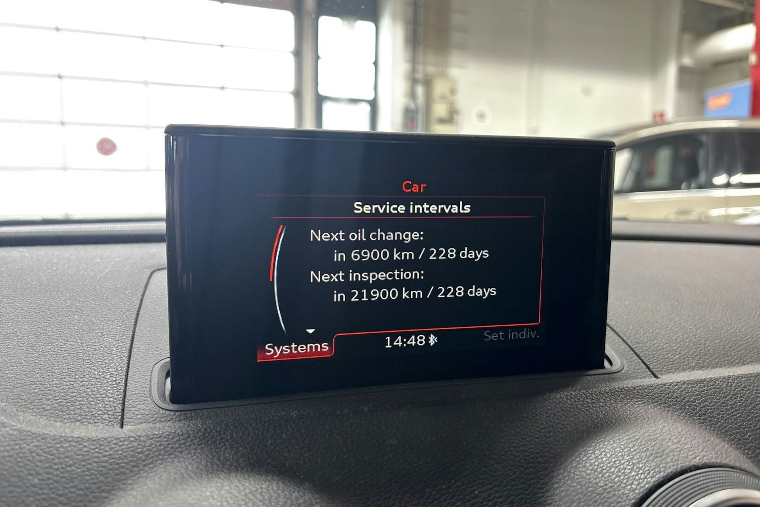 Valkoinen Audi A3 2016 kuva 19.