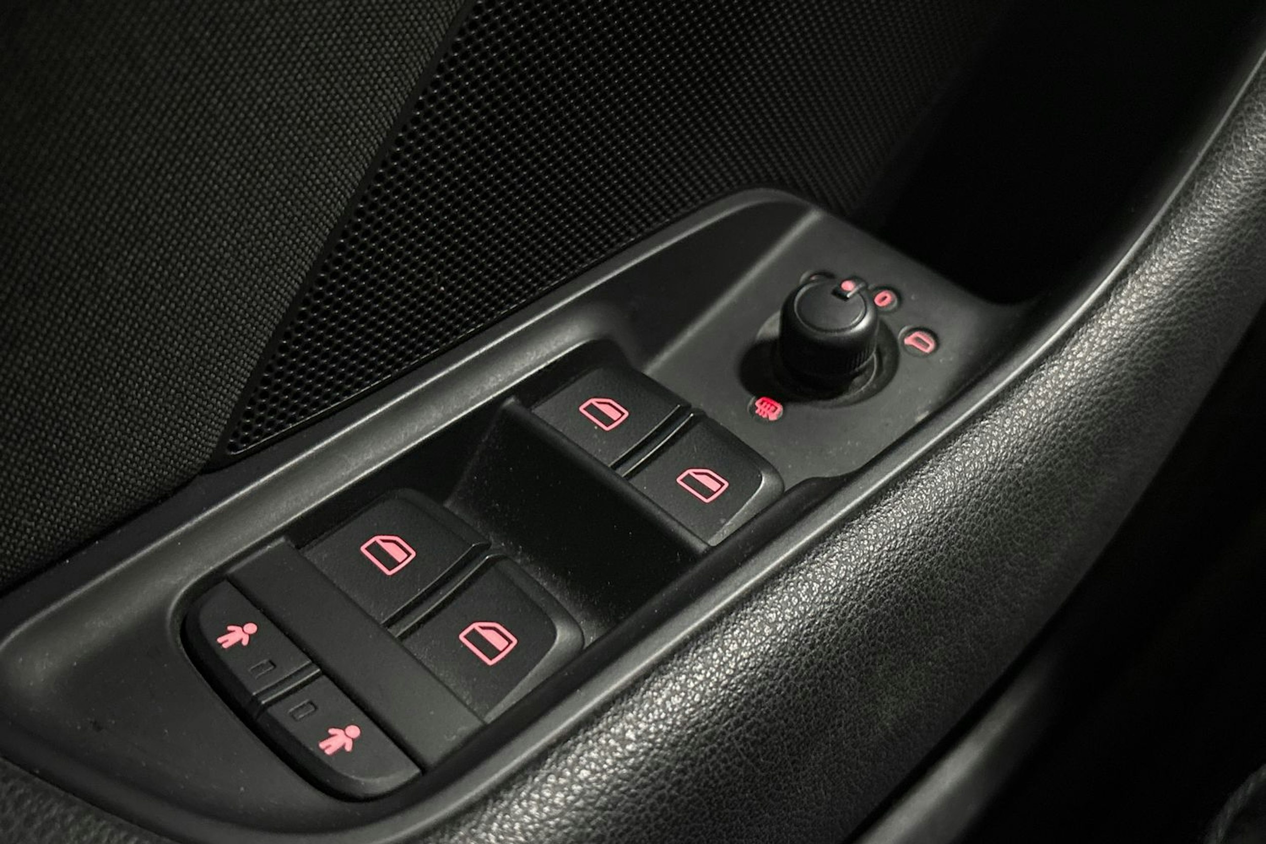 Valkoinen Audi A3 2016 kuva 24.