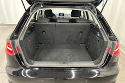 musta Audi A3 2016 kuva 12.