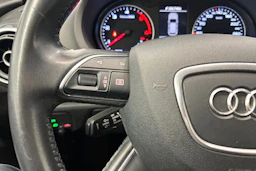 musta Audi A3 2016 kuva 17.