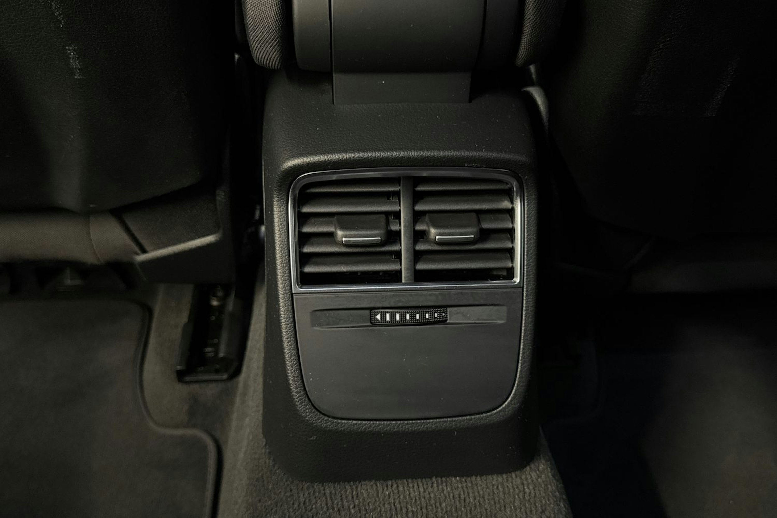 musta Audi A3 2016 kuva 17.
