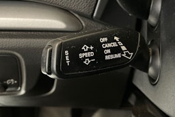 Valkoinen Audi A3 2016 kuva 16.