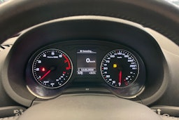 Valkoinen Audi A3 2016 kuva 21.