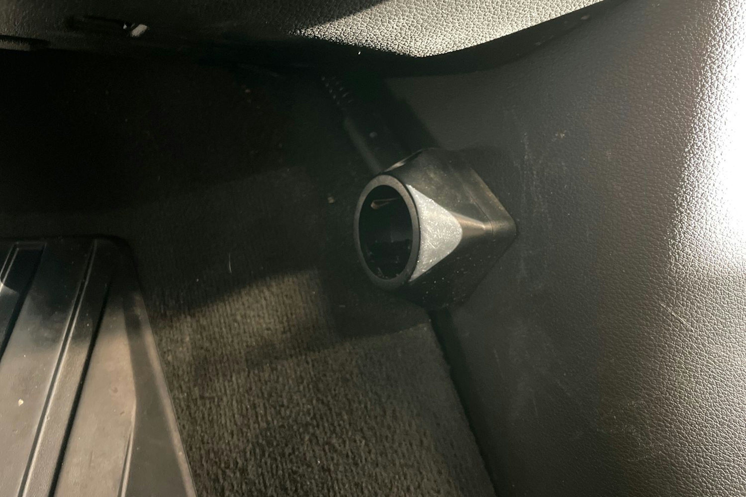 Valkoinen Audi A3 2016 kuva 22.