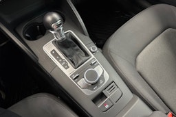valkoinen Audi A3 2016 kuva 20.