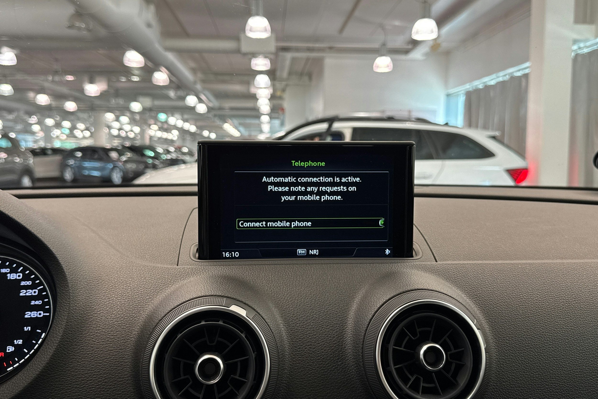 valkoinen Audi A3 2016 kuva 23.