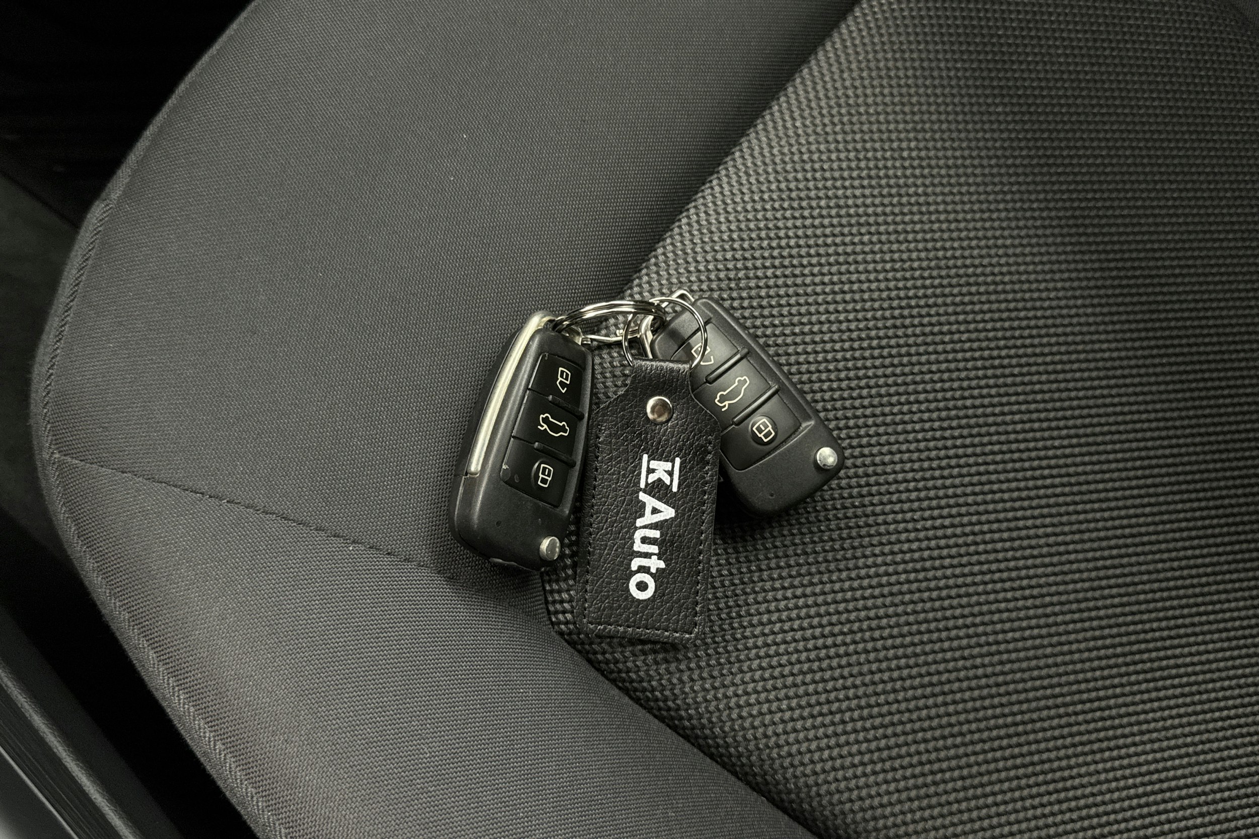 valkoinen Audi A3 2016 kuva 26.