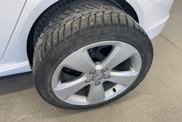 Valkoinen Audi A3 2016 kuva 13.