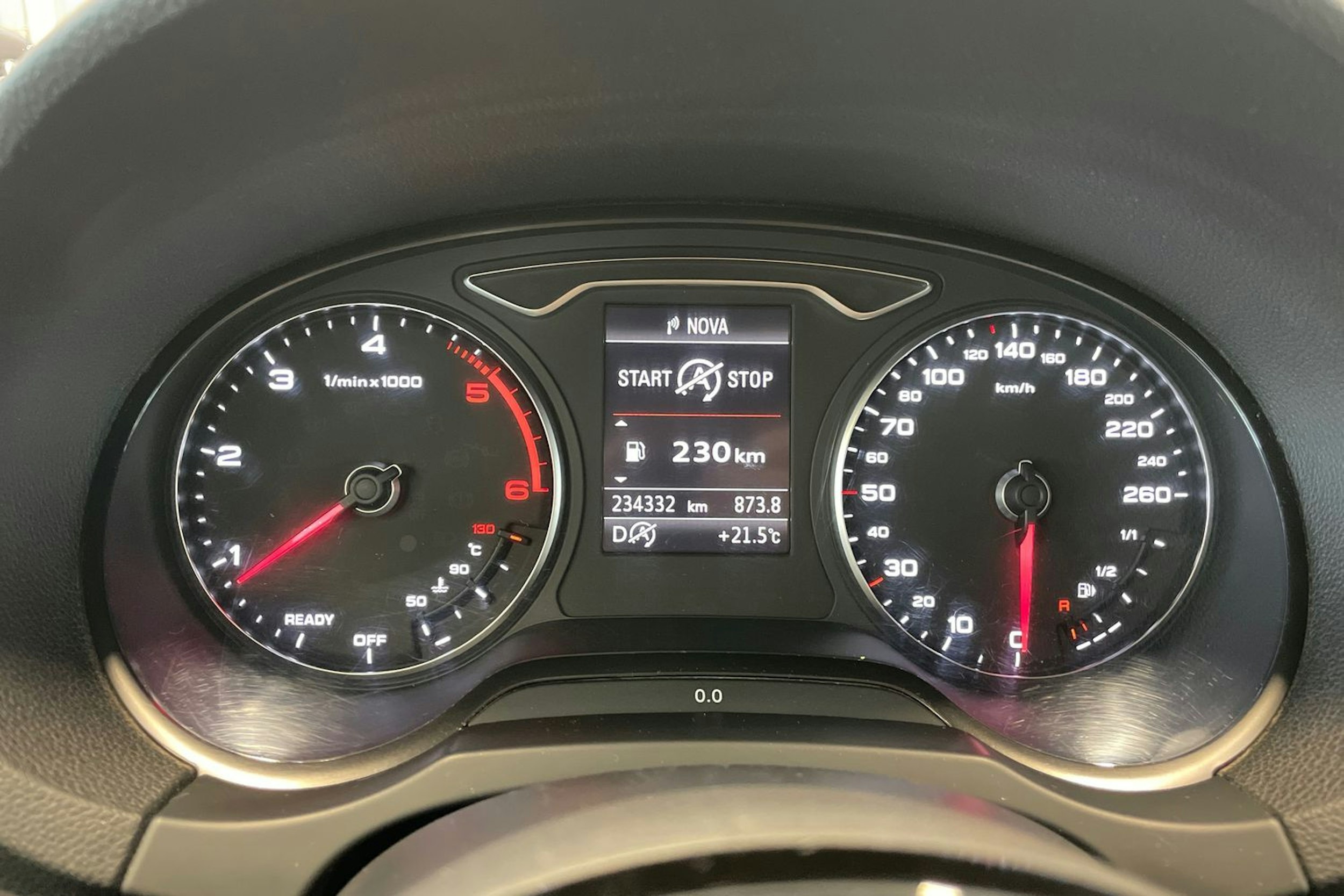 Valkoinen Audi A3 2016 kuva 18.
