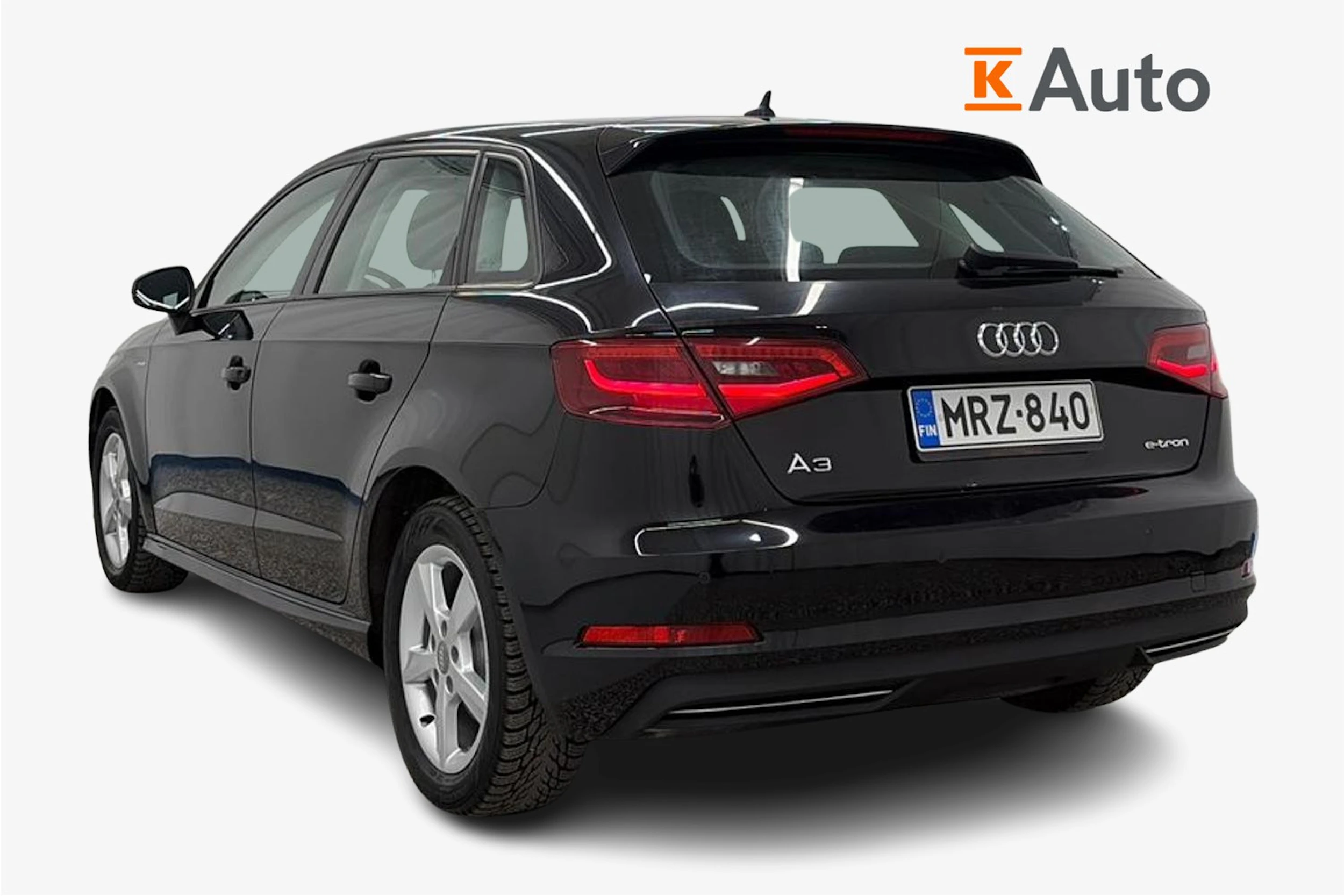 musta Audi A3 2016 kuva 2.
