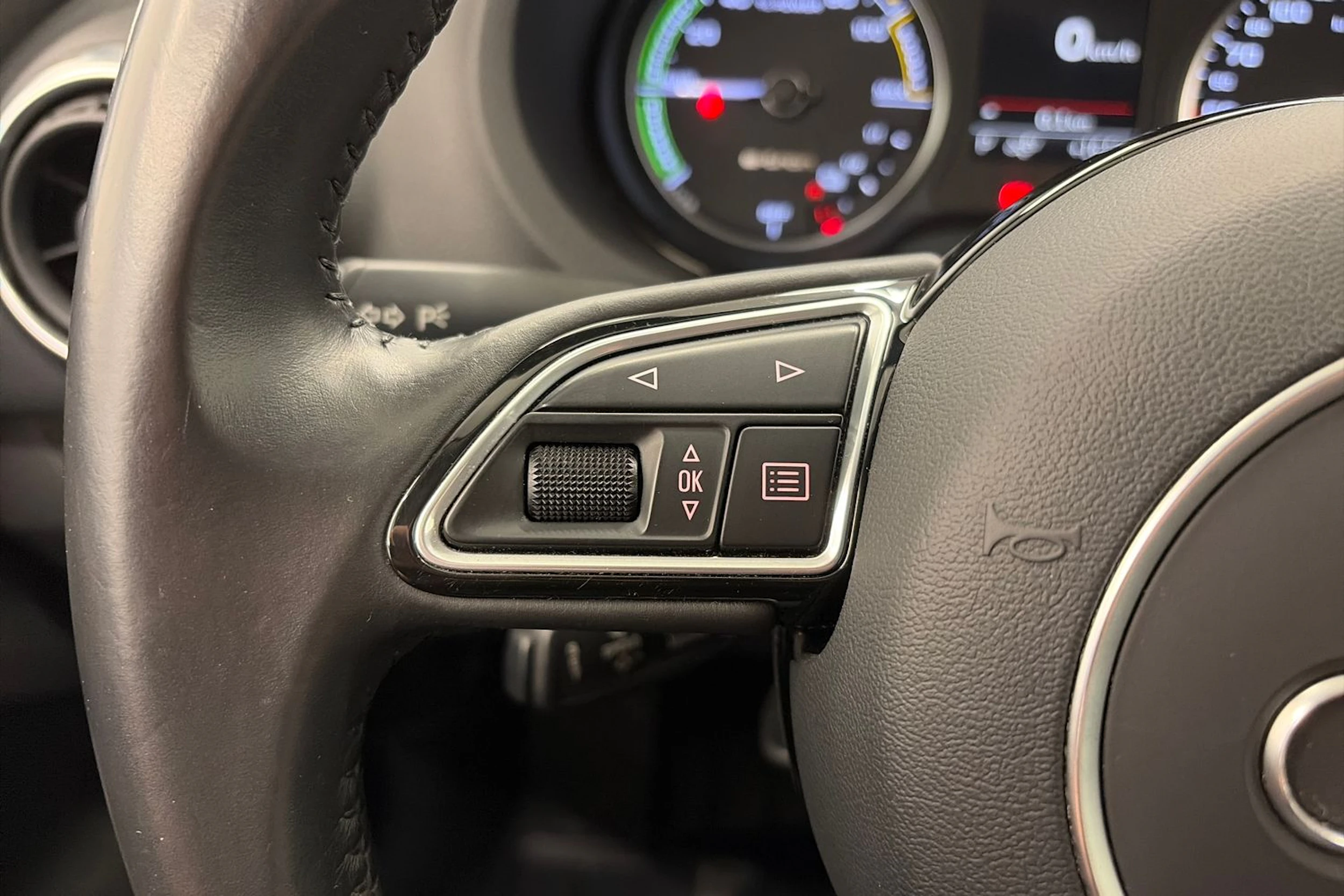 musta Audi A3 2016 kuva 17.