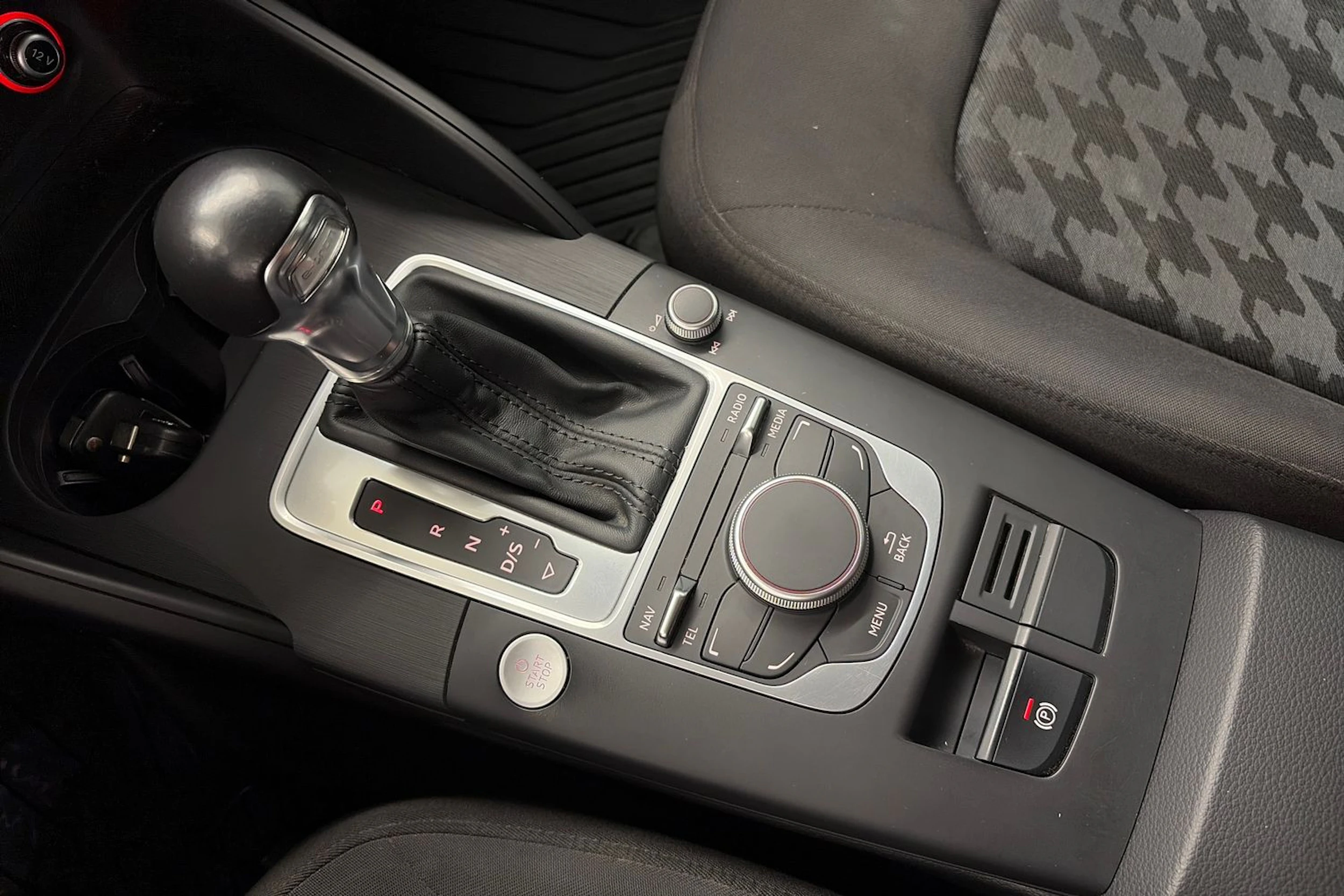 musta Audi A3 2016 kuva 24.