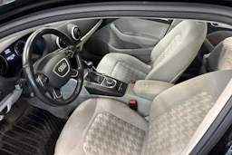 musta Audi A3 2016 kuva 3.