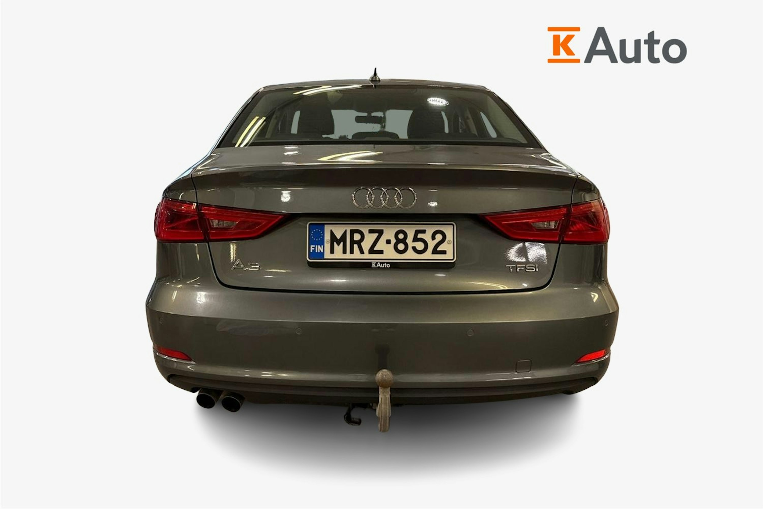 Harmaa Audi A3 2016 kuva 3.