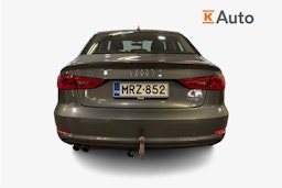 Harmaa Audi A3 2016 kuva 3.