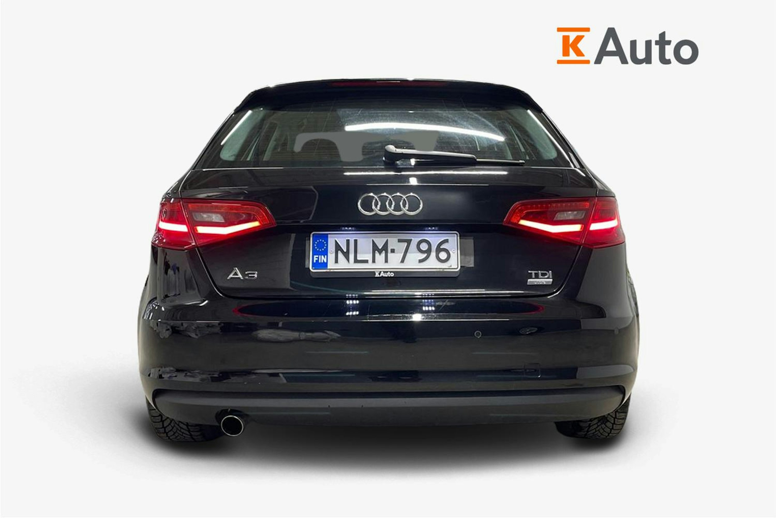 musta Audi A3 2016 kuva 3.