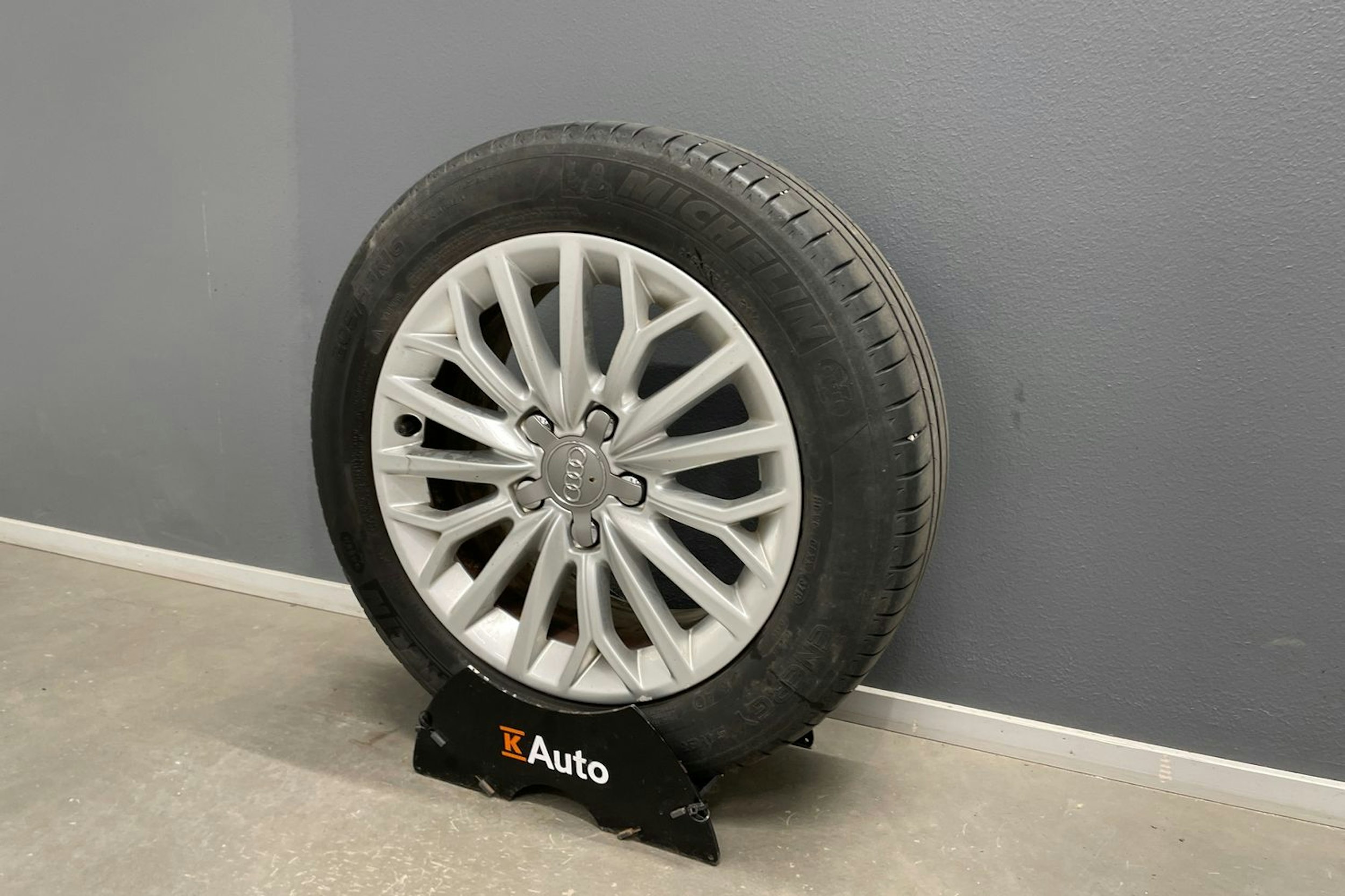 musta Audi A3 2016 kuva 14.