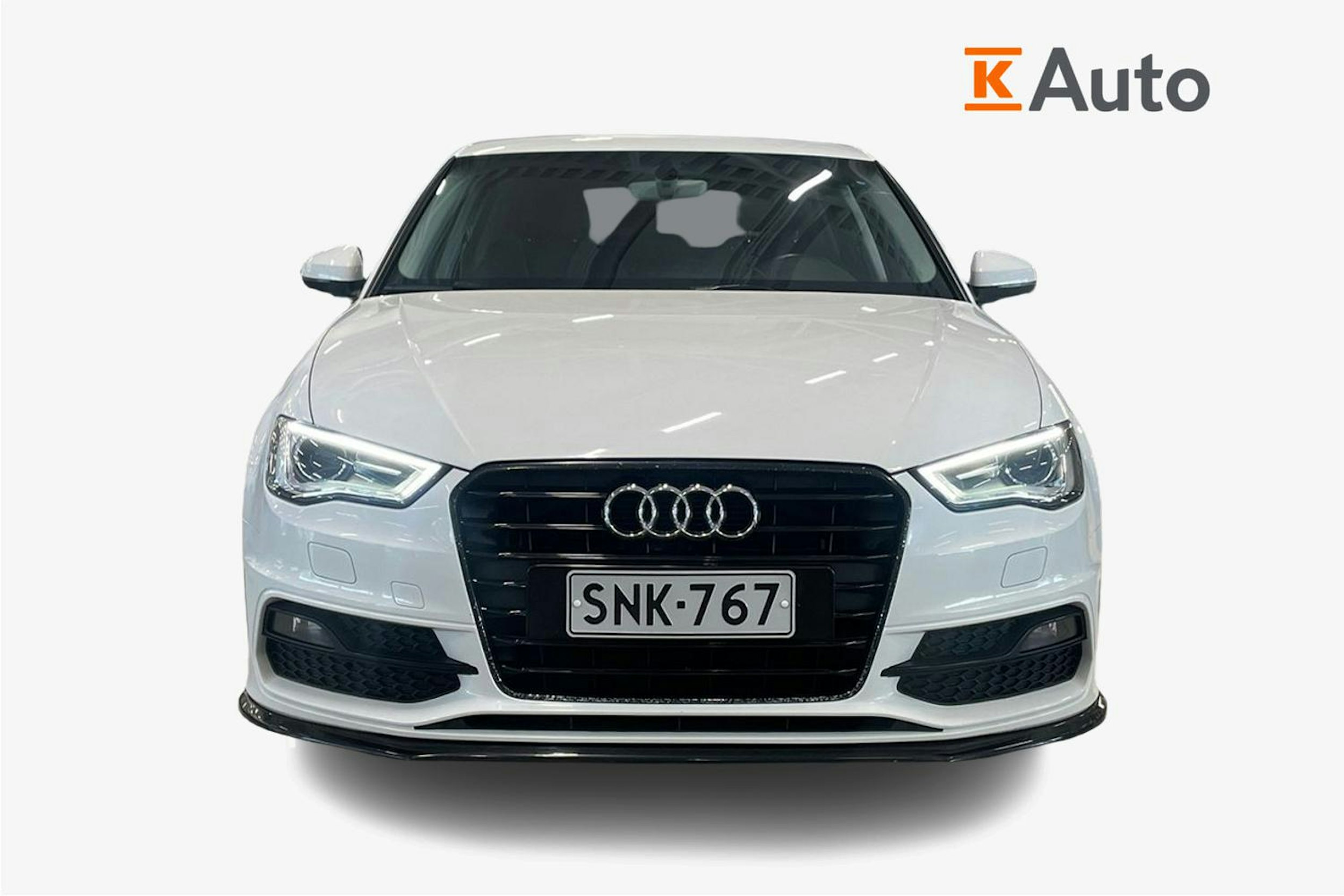 valkoinen Audi A3 2016 kuva 5.
