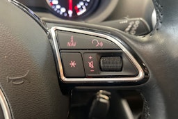 valkoinen Audi A3 2016 kuva 17.