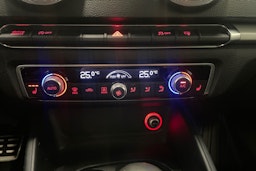 valkoinen Audi A3 2016 kuva 27.