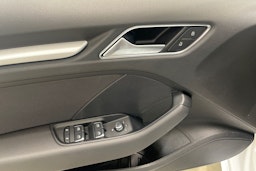 valkoinen Audi A3 2016 kuva 30.