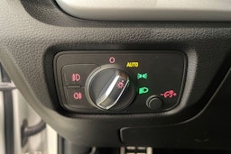 valkoinen Audi A3 2016 kuva 31.