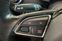 harmaa Audi A3 2016 kuva 17.