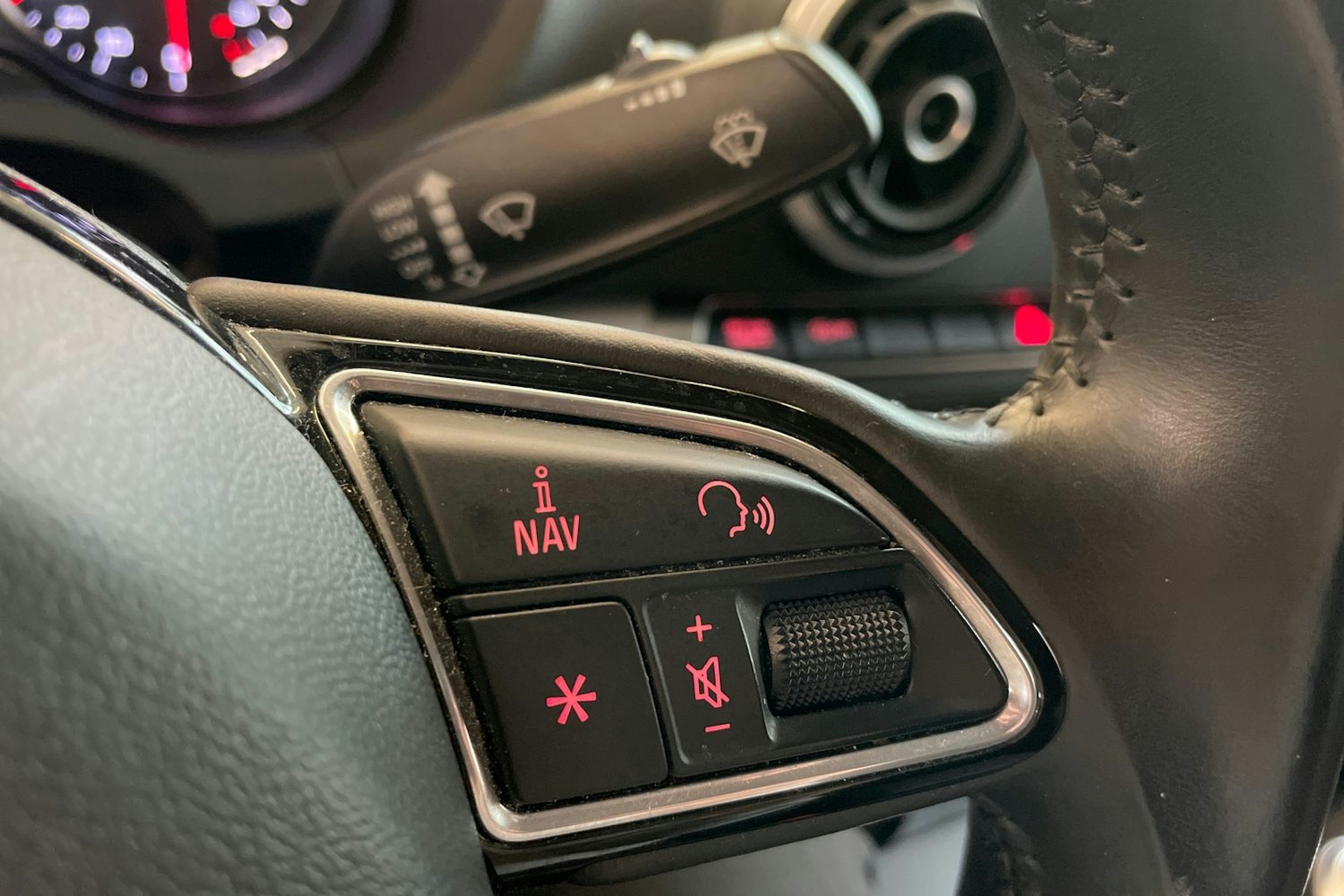 harmaa Audi A3 2016 kuva 19.