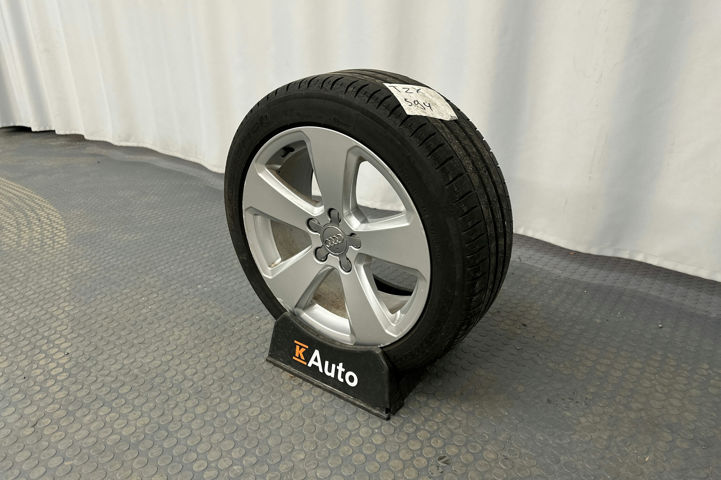 musta Audi A3 2016 kuva 13.