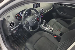 valkoinen Audi A3 2016 kuva 3.