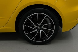 keltainen Audi A3 2016 kuva 13.