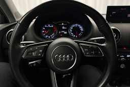 keltainen Audi A3 2016 kuva 14.