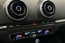 keltainen Audi A3 2016 kuva 18.