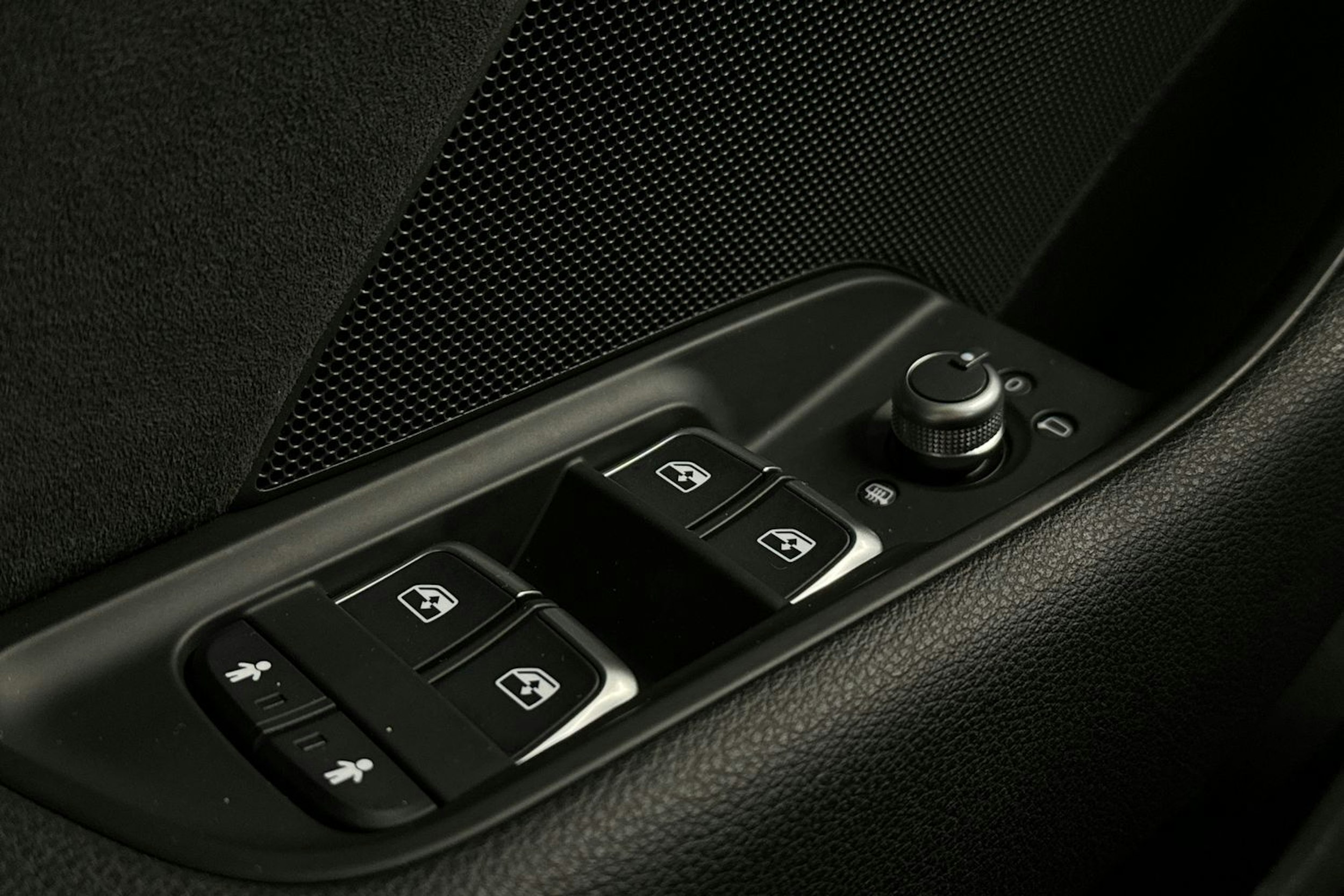 keltainen Audi A3 2016 kuva 21.