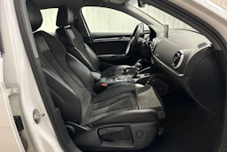 valkoinen Audi A3 2016 kuva 14.